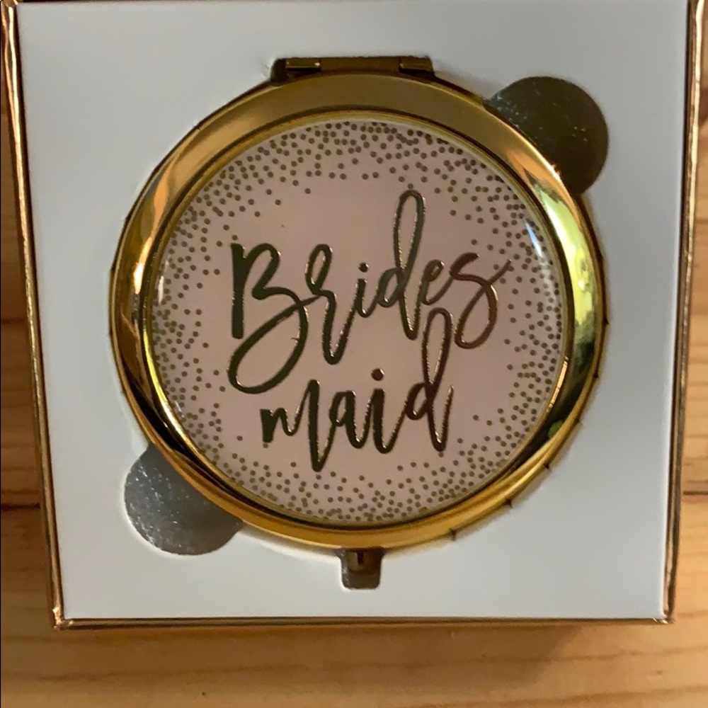 Bridesmaid Compact Mirror - Picture 3 of 5